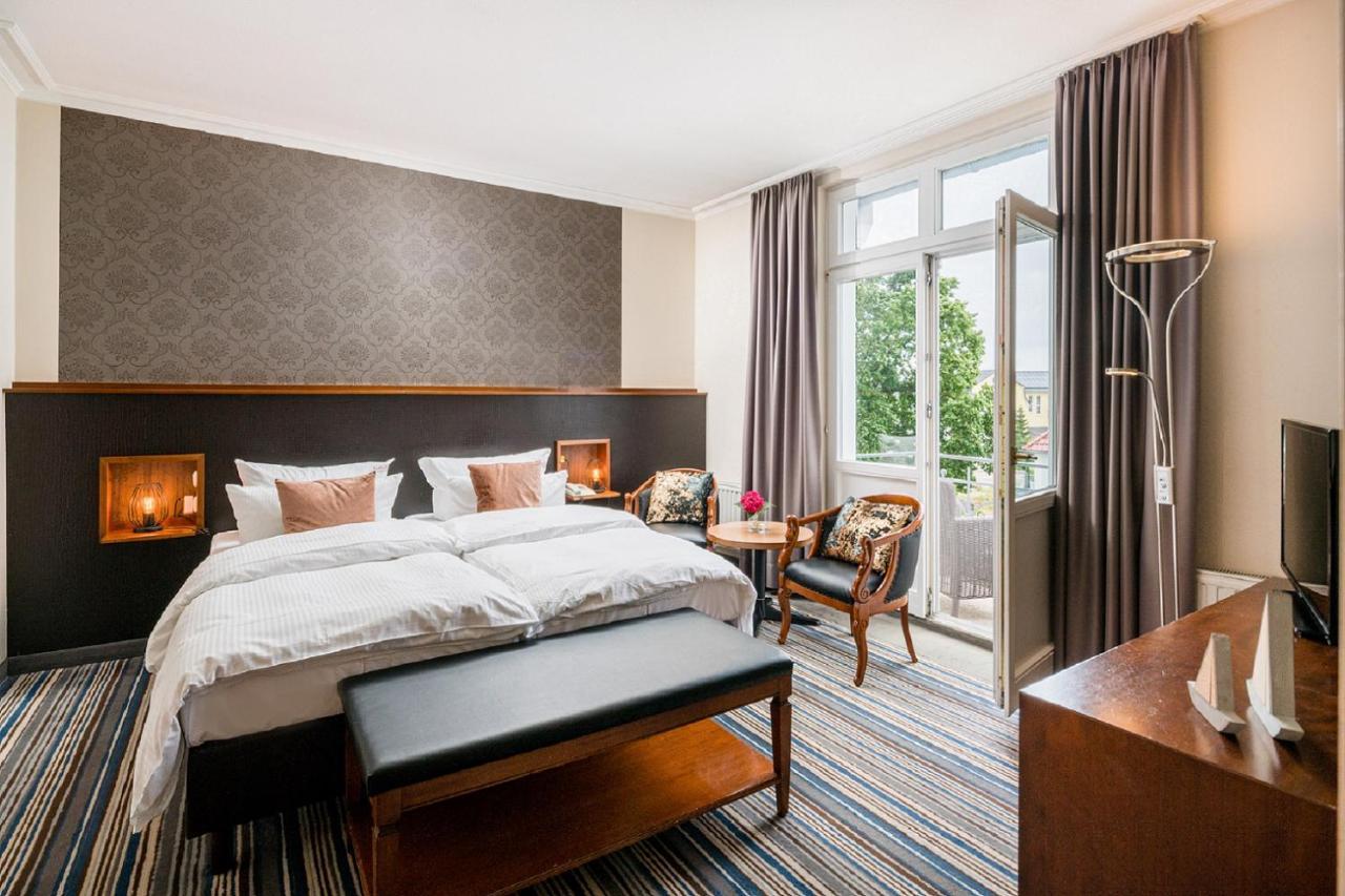 Hotel Residenz Waldkrone Кюлунгсборн Экстерьер фото
