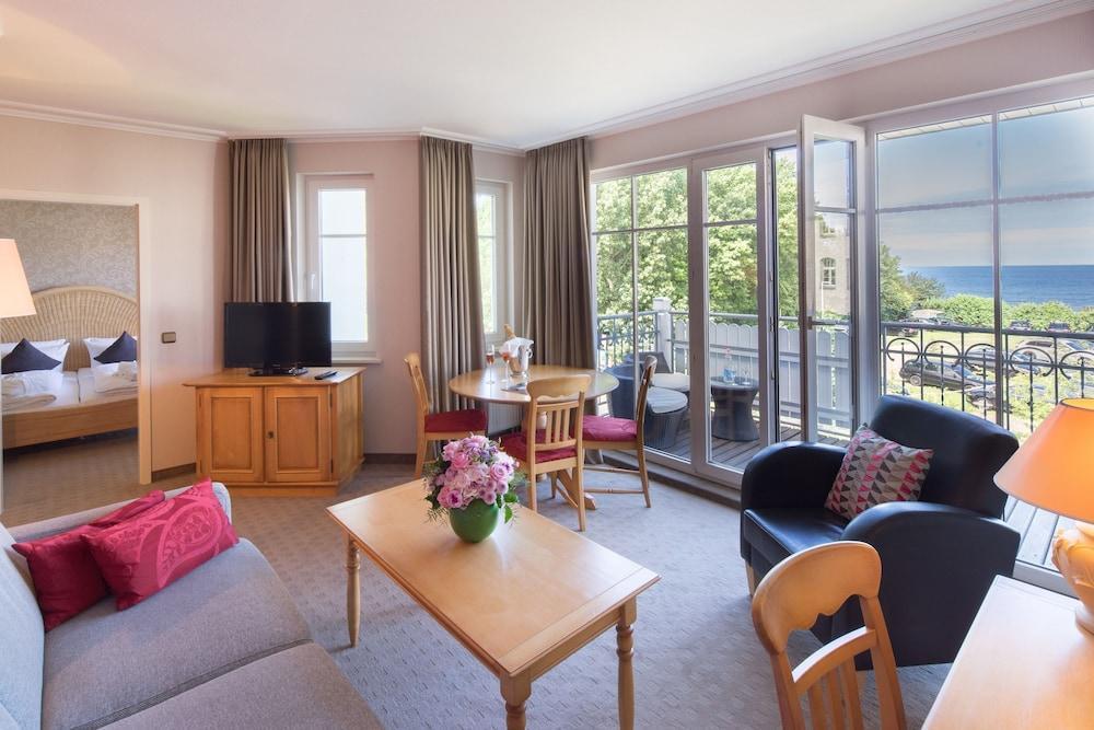 Hotel Residenz Waldkrone Кюлунгсборн Экстерьер фото