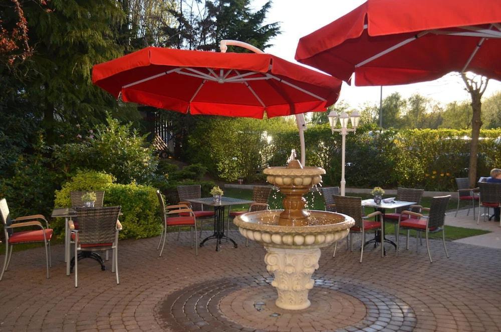 Hotel Residenz Waldkrone Кюлунгсборн Экстерьер фото